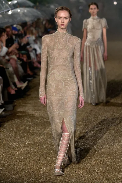 Look 79